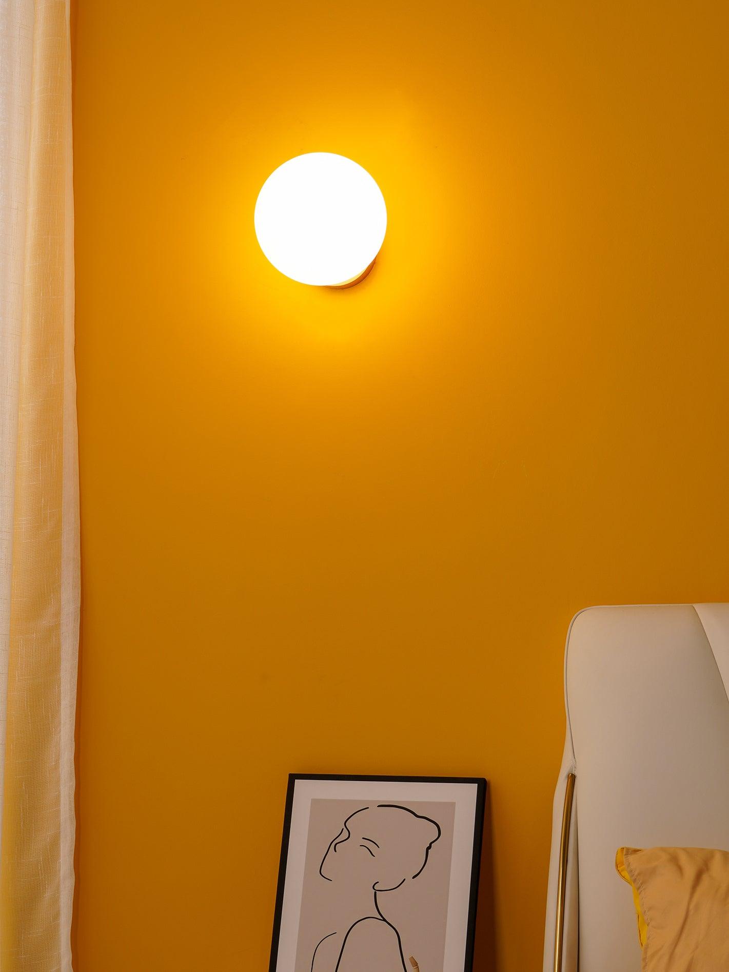 Tip of The Tongue Wall-mounted light Wall Lamp