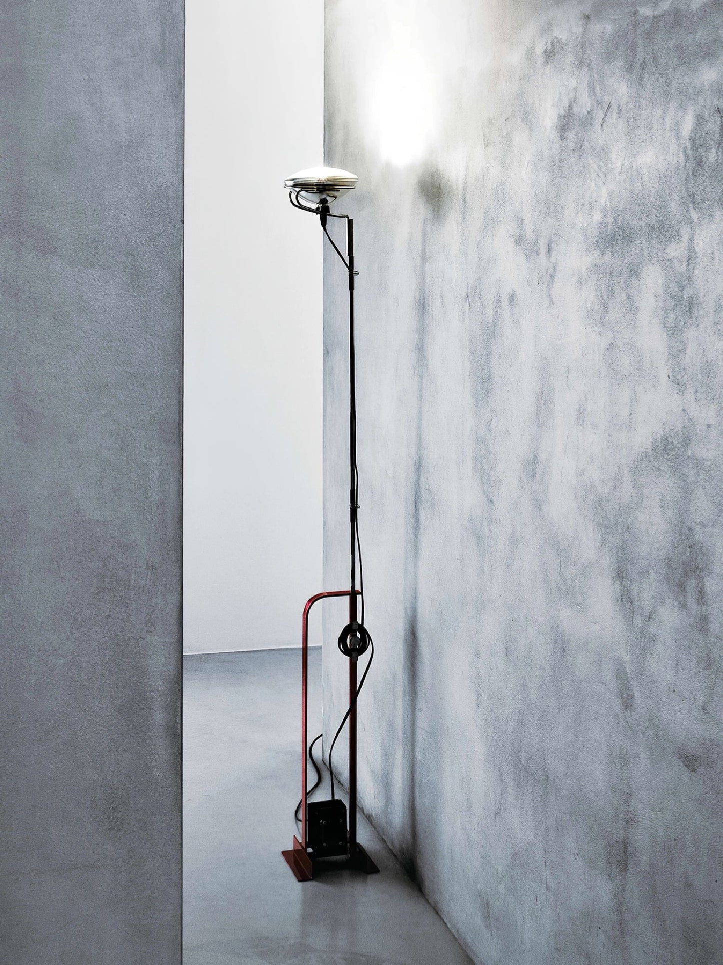 Toio Floor-standing Lamp Floor Lamp