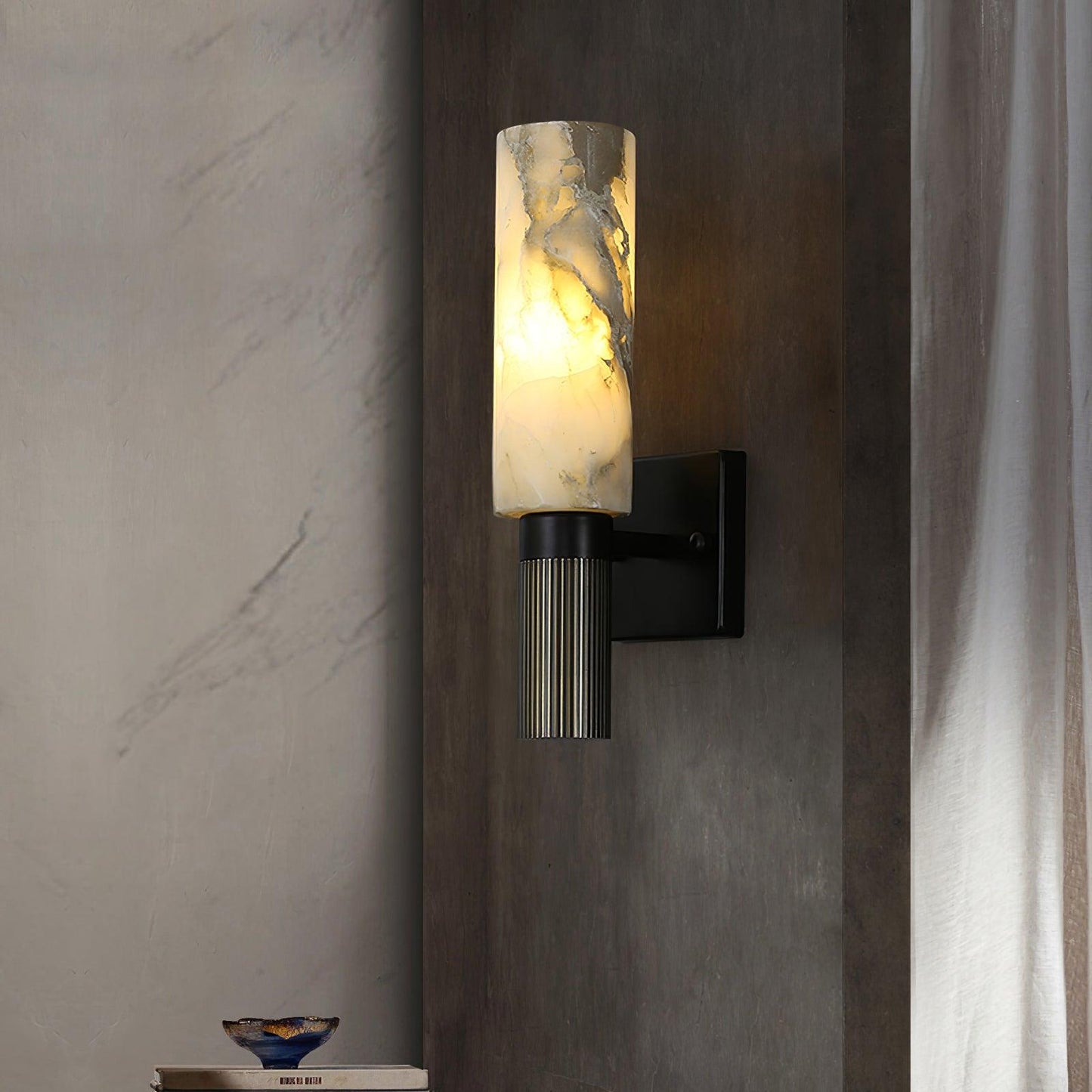 Torch Alabaster Wall-mounted light Sconce