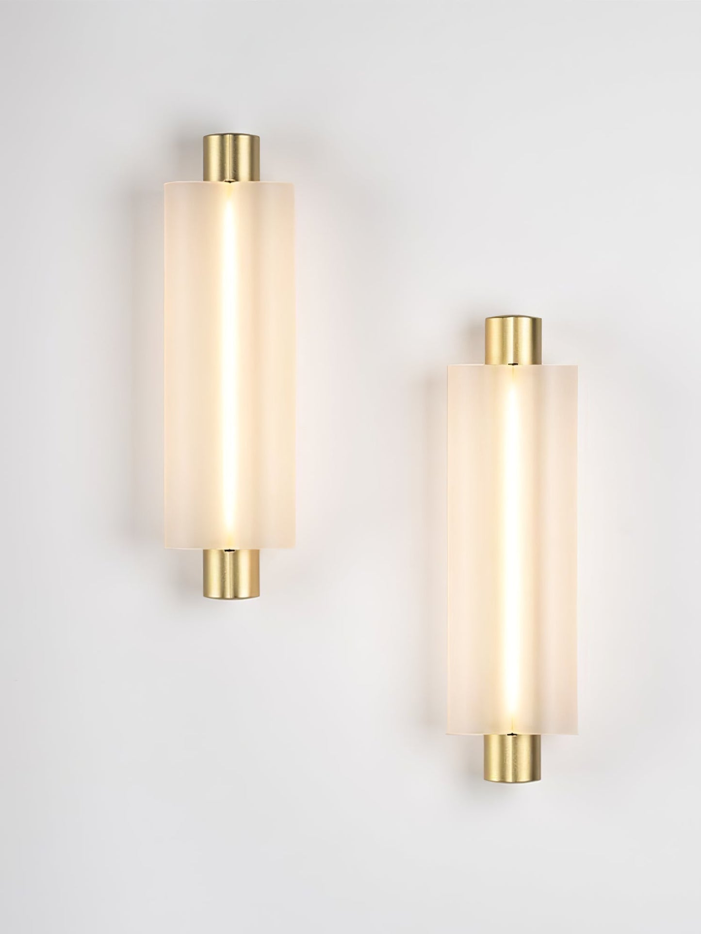 Trillium Bracket light Wall Sconce