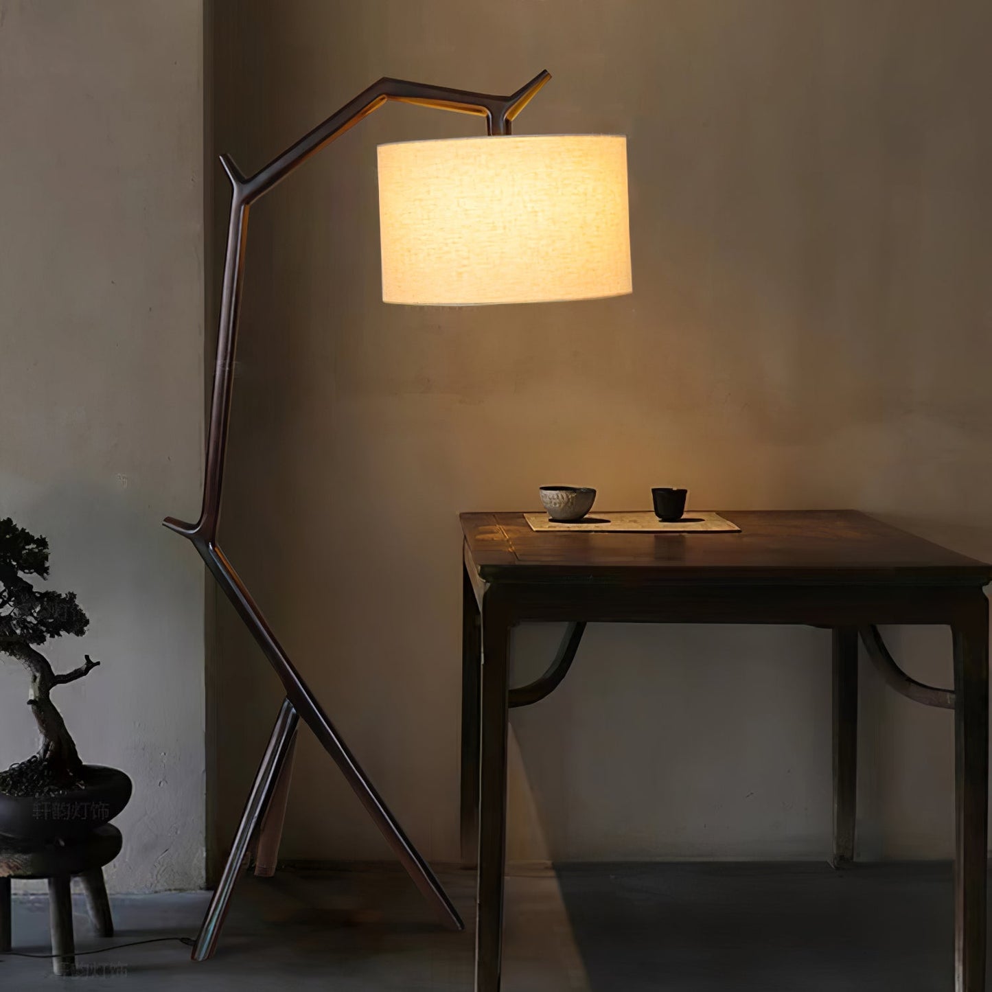 Umahi Uplight Lamp Floor Lamp