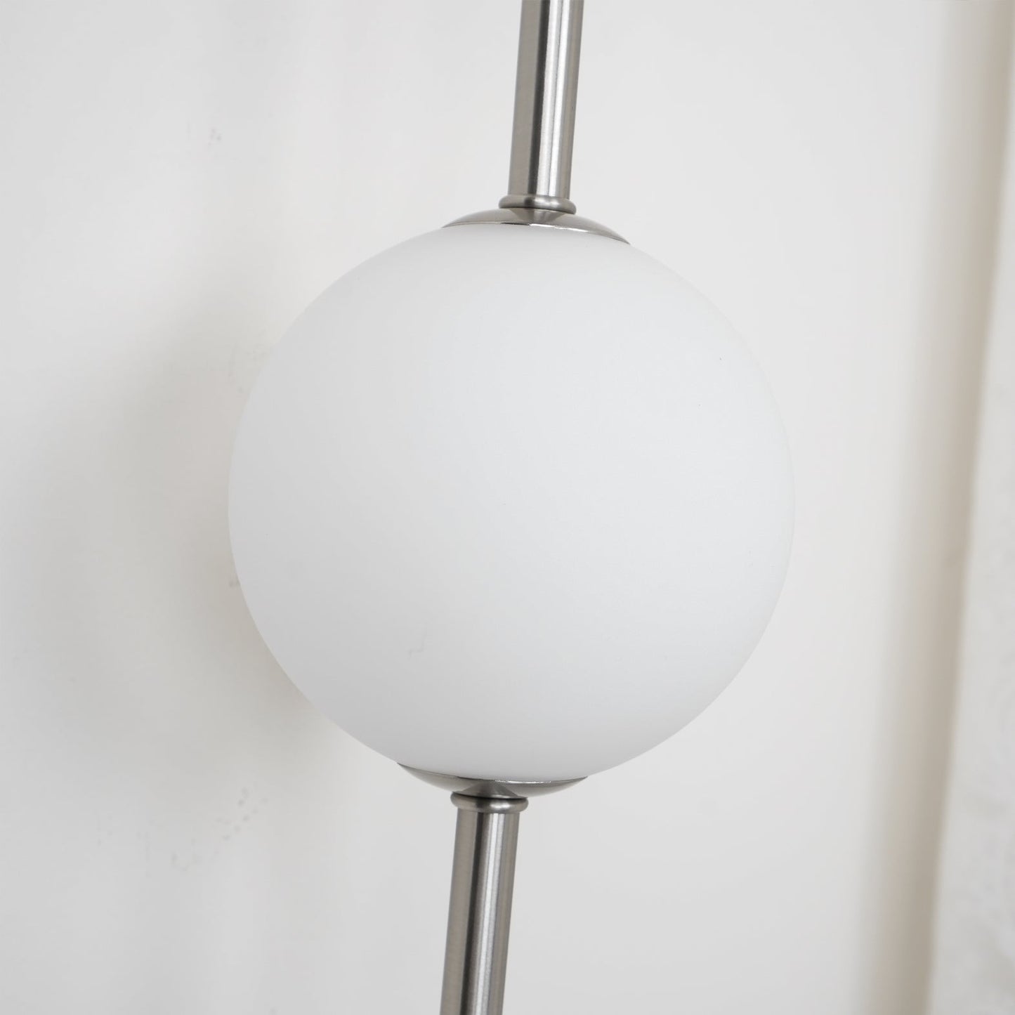 Vertical Balls Bracket light Wall Lamp