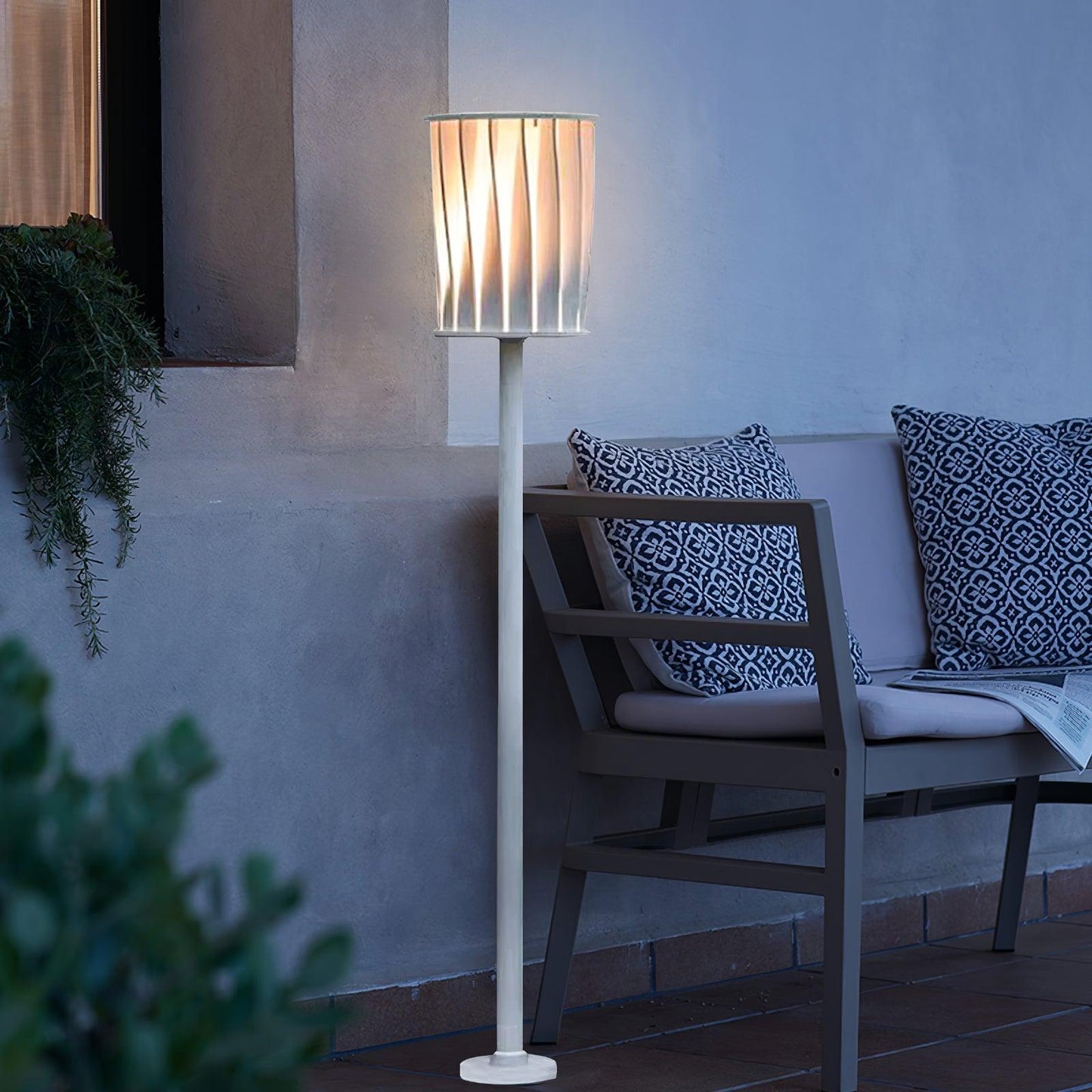 White Column Garden light Outdoor Light