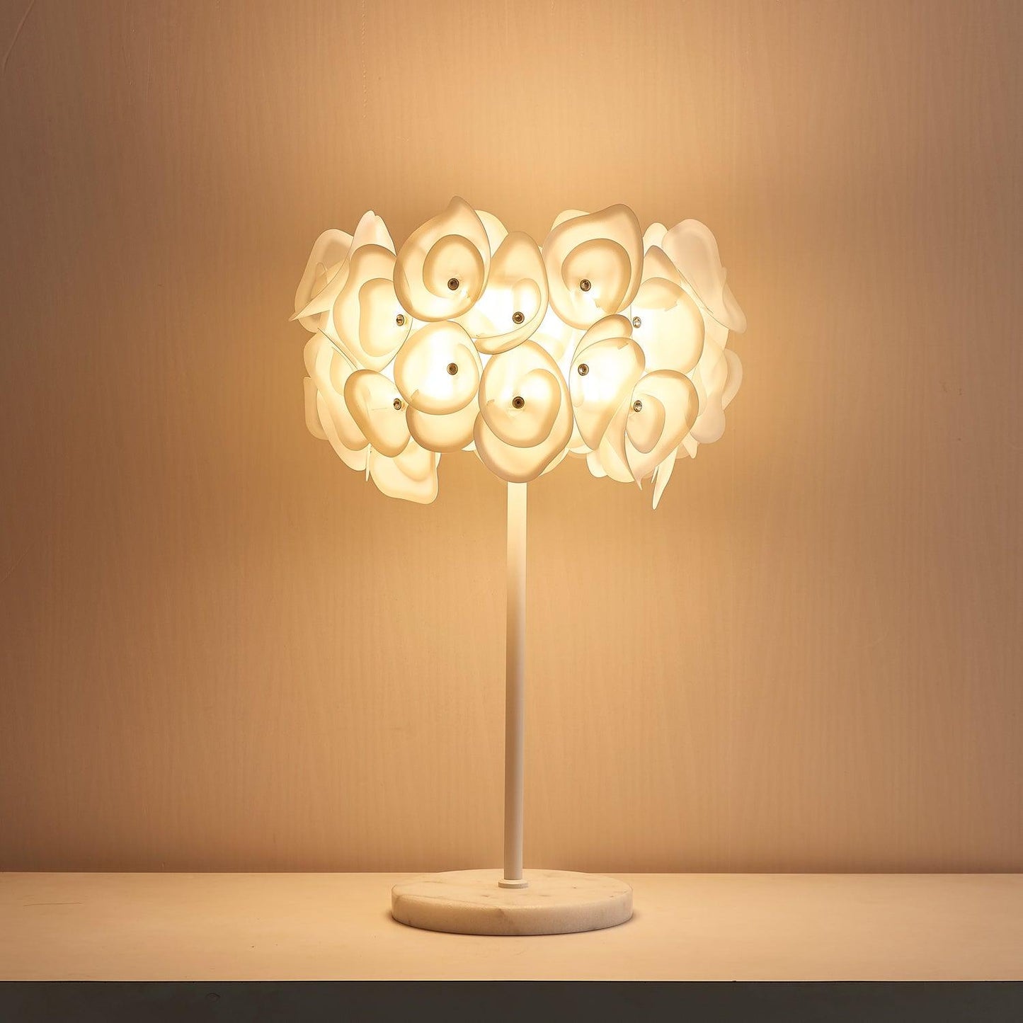 White Hydrangea Desk lamp Table Lamp