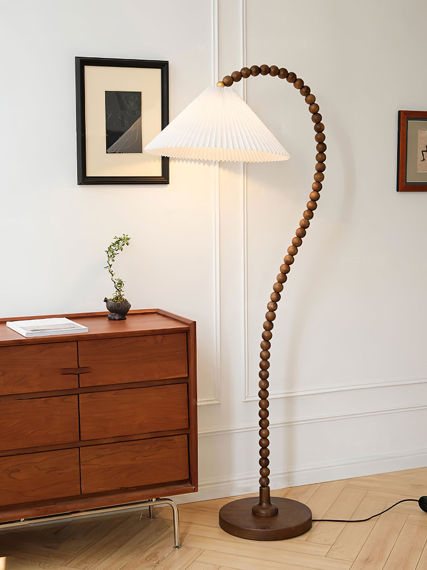 Wooden Bead Tall Lamp Floor Lamp