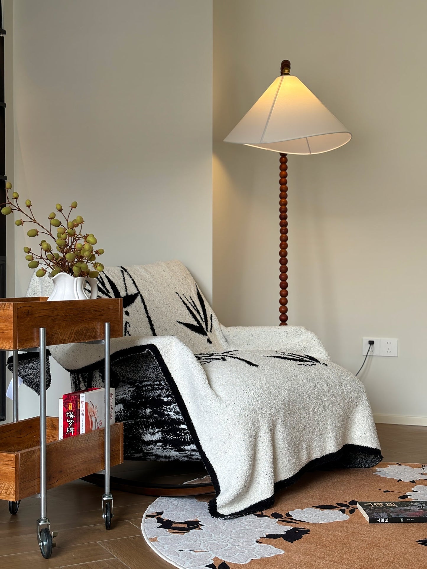 Wooden Bead Tall Lamp Floor Lamp