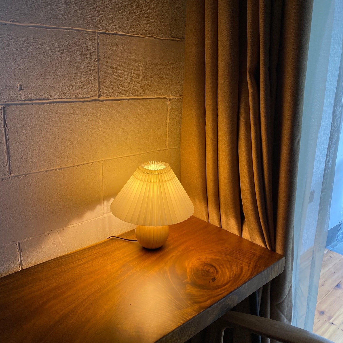 Wooden Pleated Bedside lamp Table Lamp