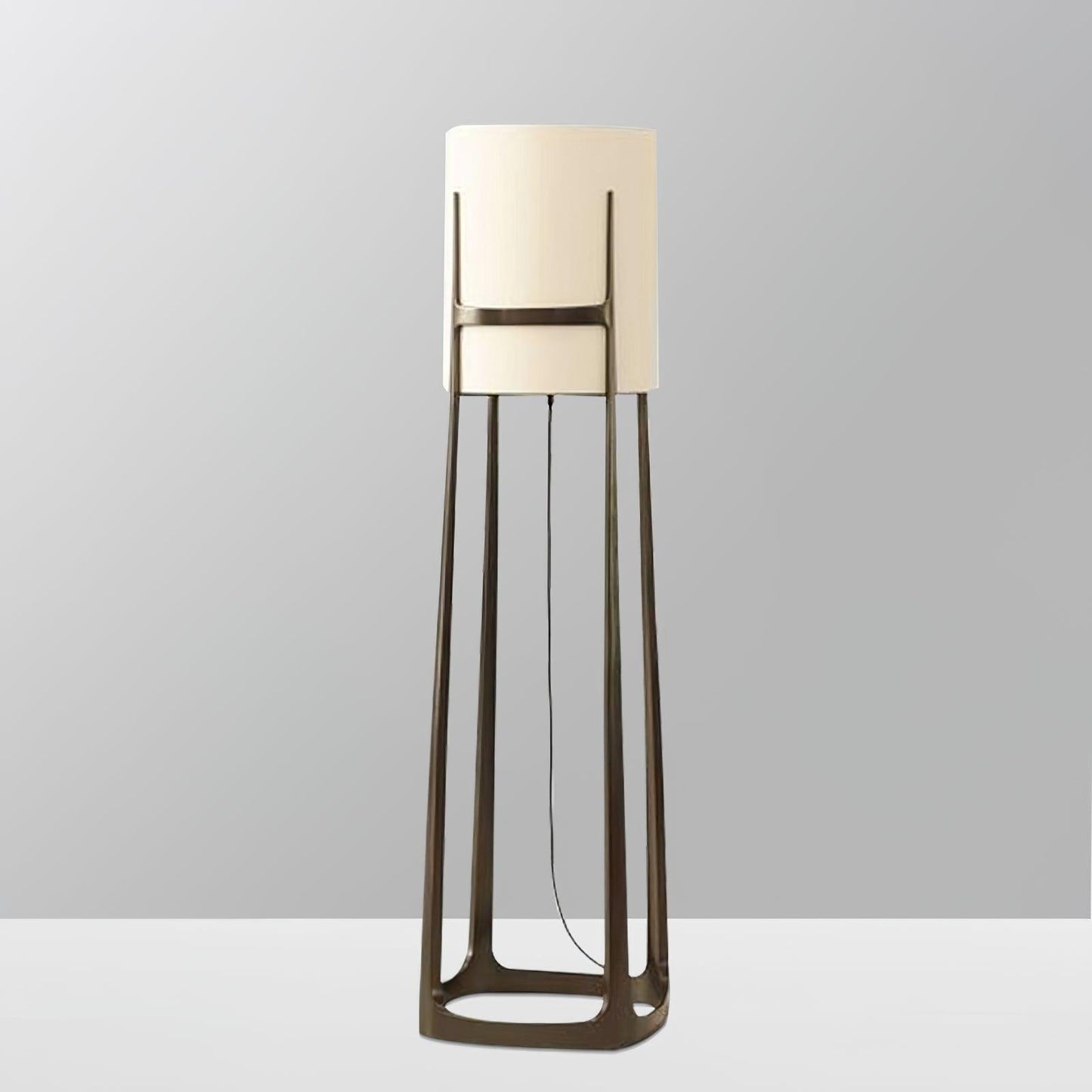 X+L 04 Tall Lamp Floor Lamp