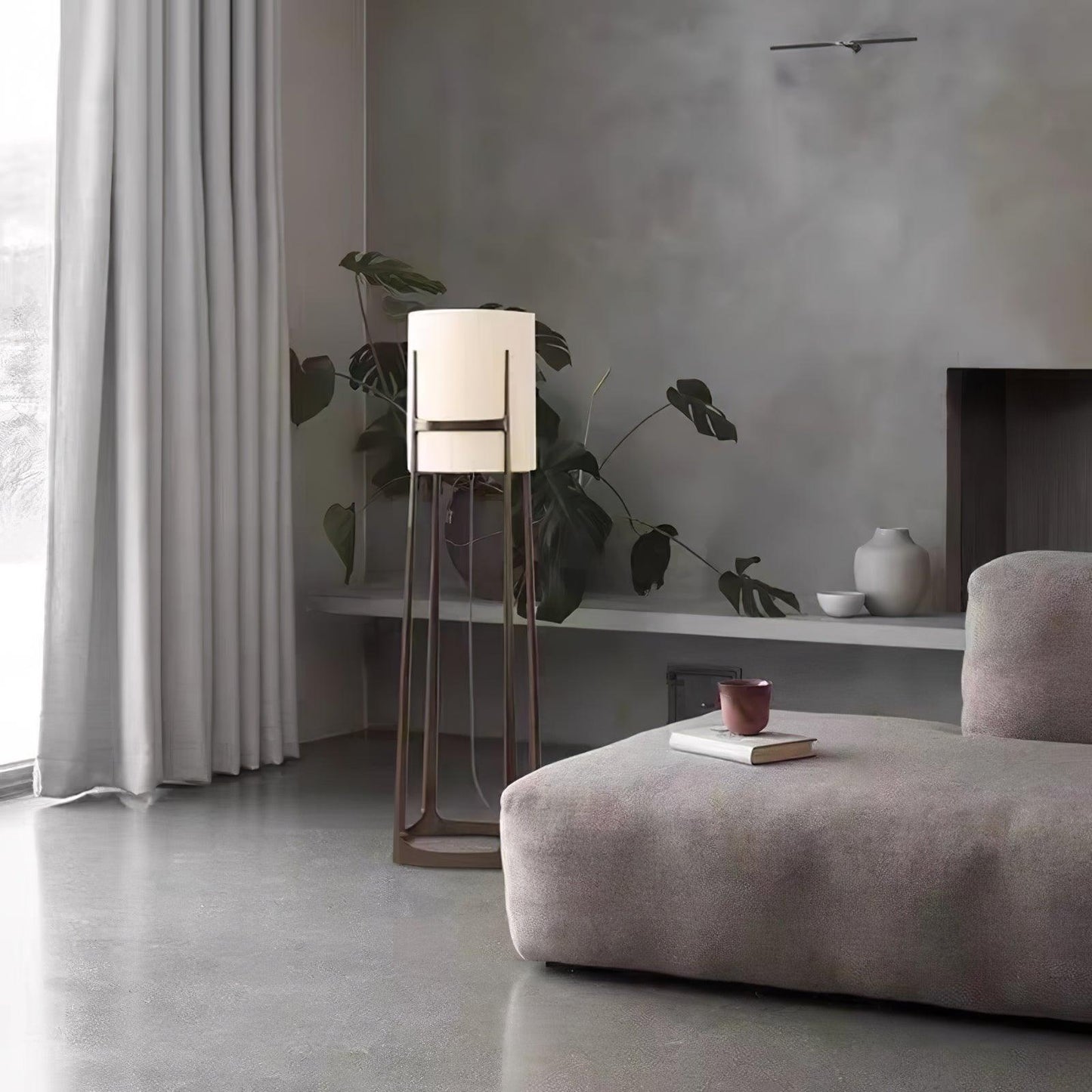 X+L 04 Tall Lamp Floor Lamp