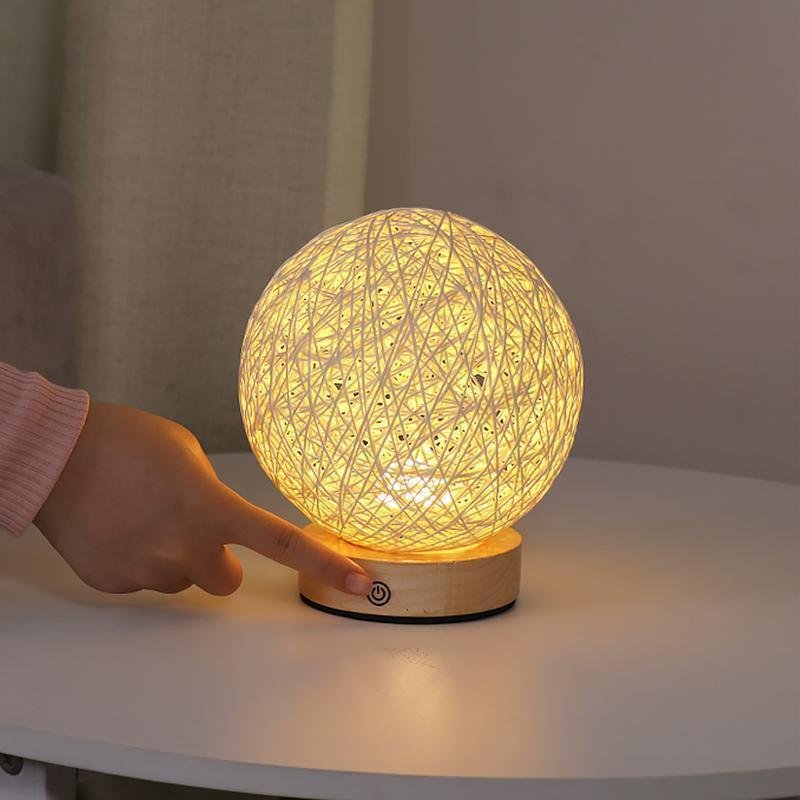 6 inch LED Natural Ratten Wicker Shade Table Lamp