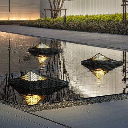 Asian-style Waterproof Outdoor Landscape Decorative Atmosphere Light for Villa Pool Lawn