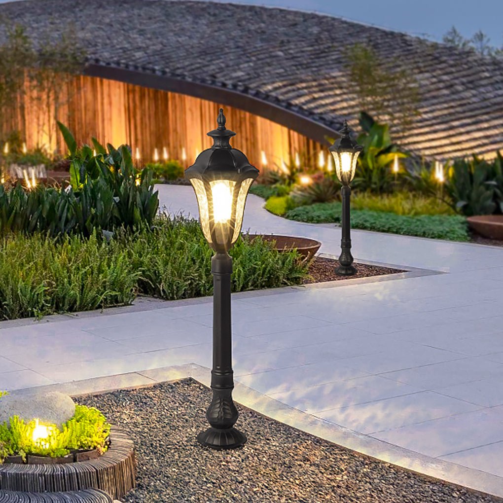 Classic Outdoor Waterproof Landscape Decorative Lighting Post Light for Villa Lawn