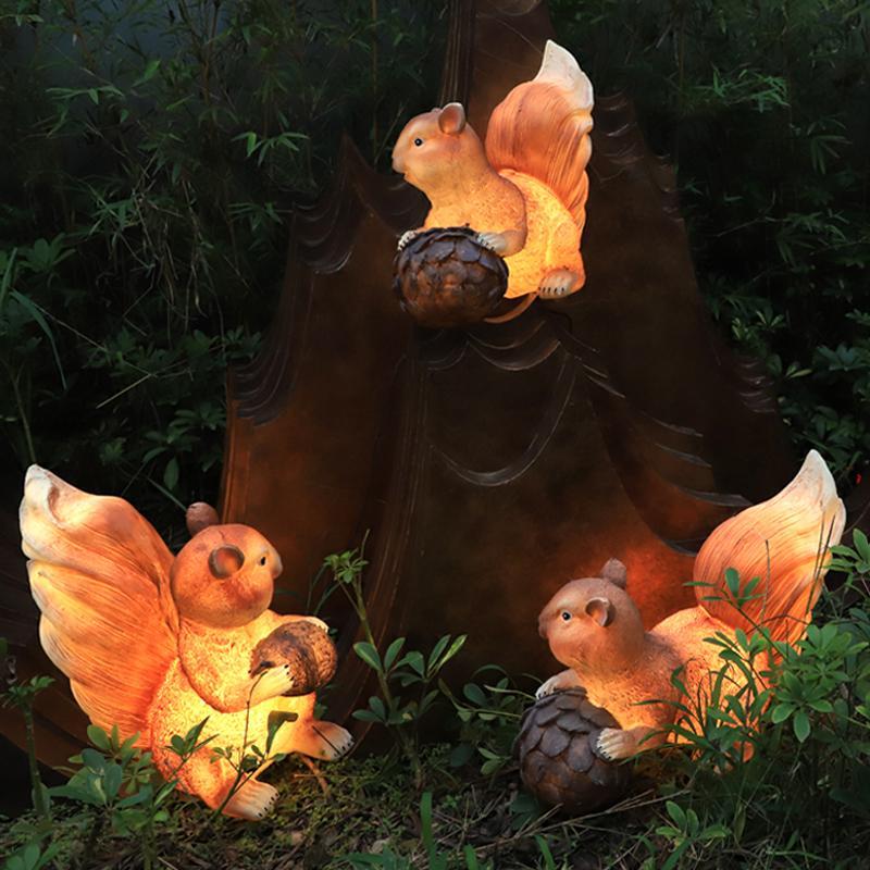 Resin Squirrel Waterproof LED Brown Modern Outdoor Light Garden Lights