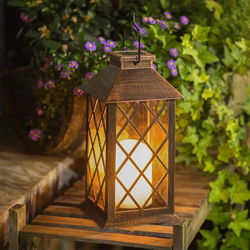 Retro Waterproof LED Bronze Antique Outdoor Lanterns Solar Lights Lamp