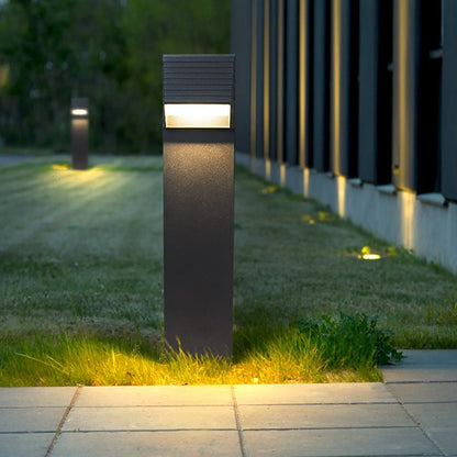 Minimalist Chic Outdoor Waterproof LED Lawn Light for Villa Courtyard Garden