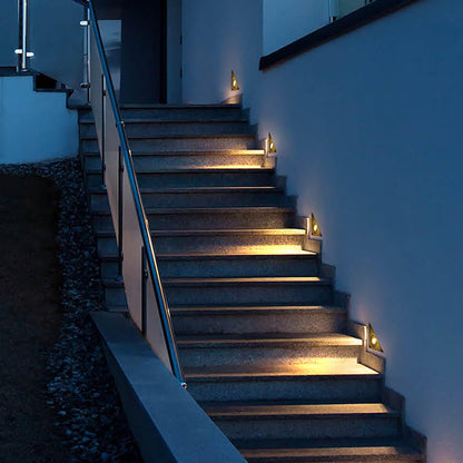 Triangle In-Wall Step Lights 110-220V LED Outdoor Wall Mounted Stairs Lights for Courtyard Garden