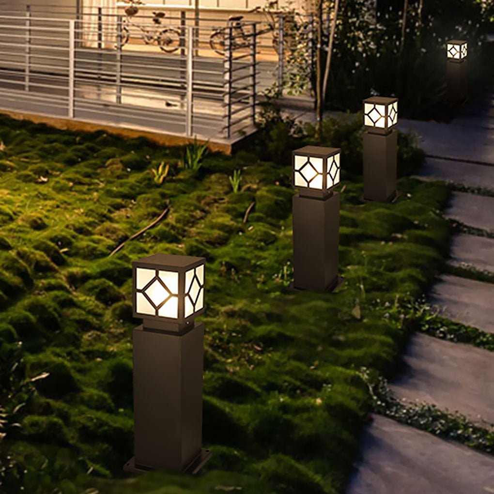 Retro European Square Outdoor Waterproof LED Garden Light Solar Landscape Decorative Lamp