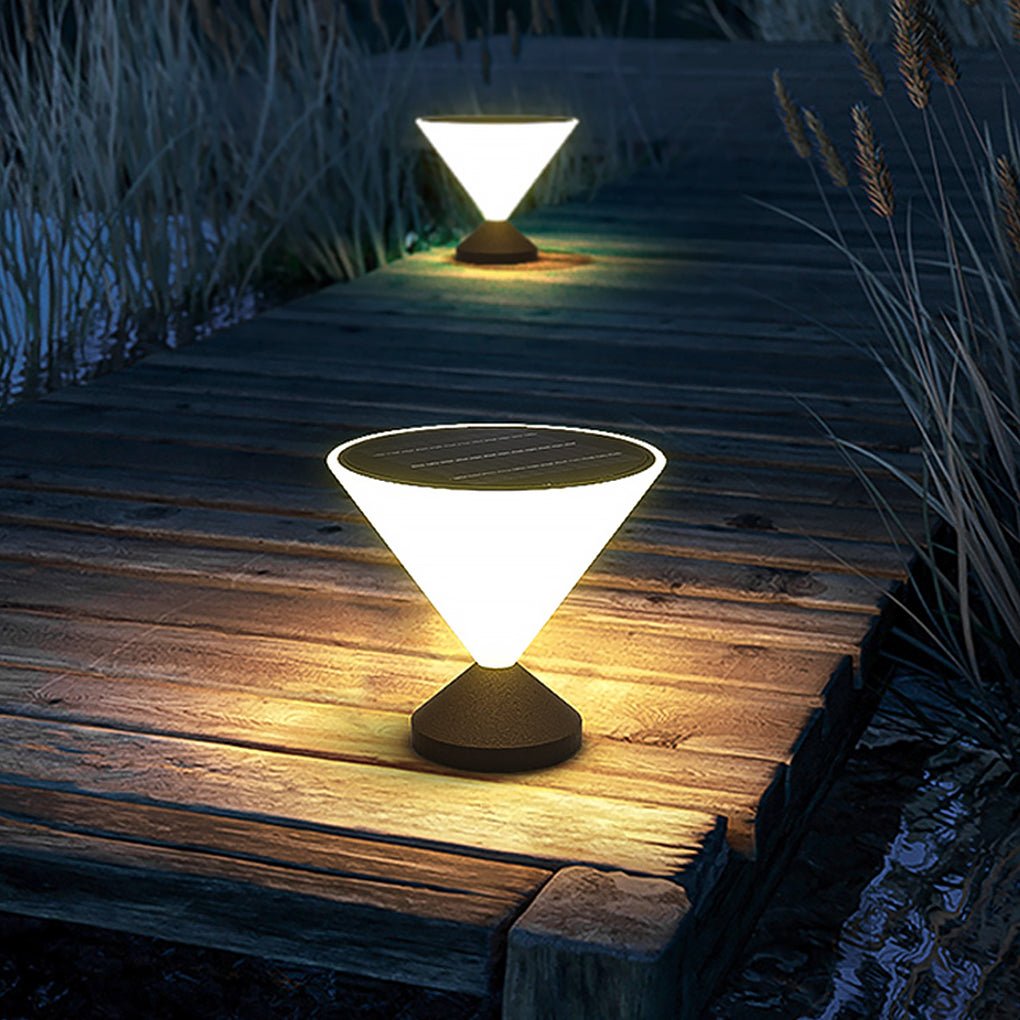 Solar Outdoor Waterproof Post Lights for Courtyard Landscape Decorative Lighting